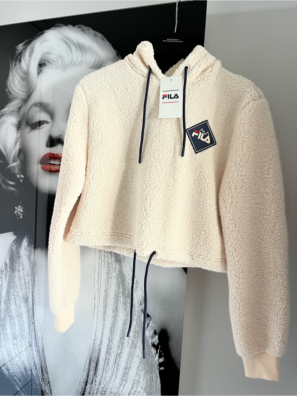 NEW FILA woman’s ecru Cream Sherpa Drawstring Cropped Hoodie